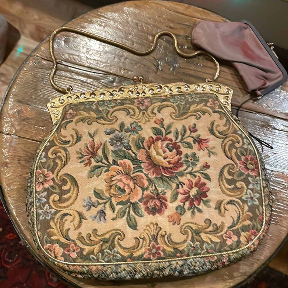 La marquise tapestry clutch bag